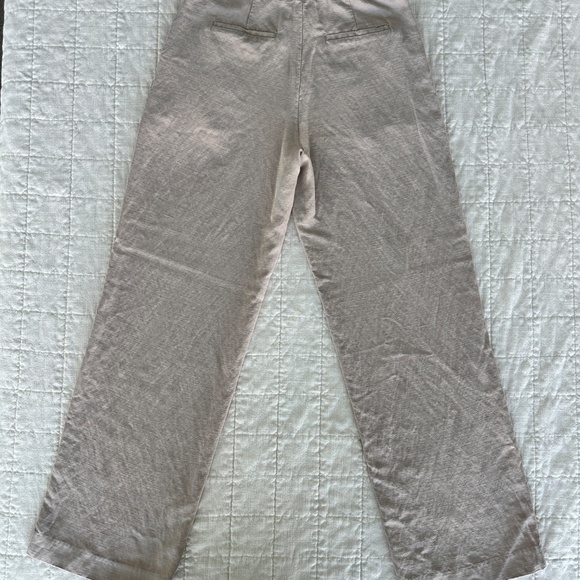 Aritzia The Effortless Pant- CruiseLinen, Color Cairo, Size 4 - Picture 3 of 8